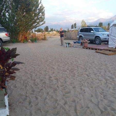 Отель Yurt Camp Tosor Тосор Экстерьер фото
