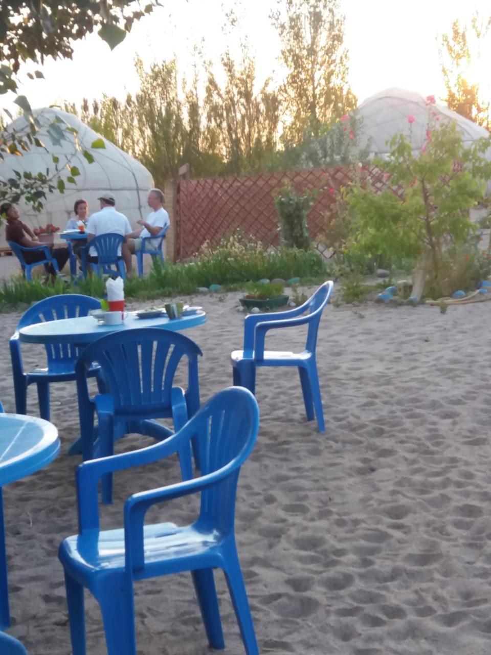Отель Yurt Camp Tosor Тосор Экстерьер фото